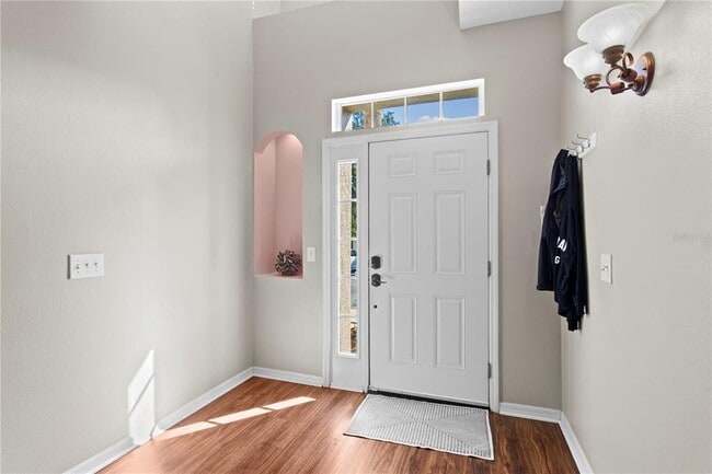 Building Photo - 3023 Pointeview Dr