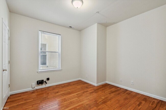 Foto del edificio - 4 br, 2 bath Duplex - 1731 CECIL B MOORE A...