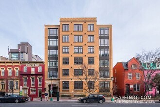 Building Photo - 809 6th St NW