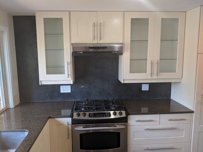 Foto del edificio - Charming Gregory Heights 3 Bed / 2.5 Bath