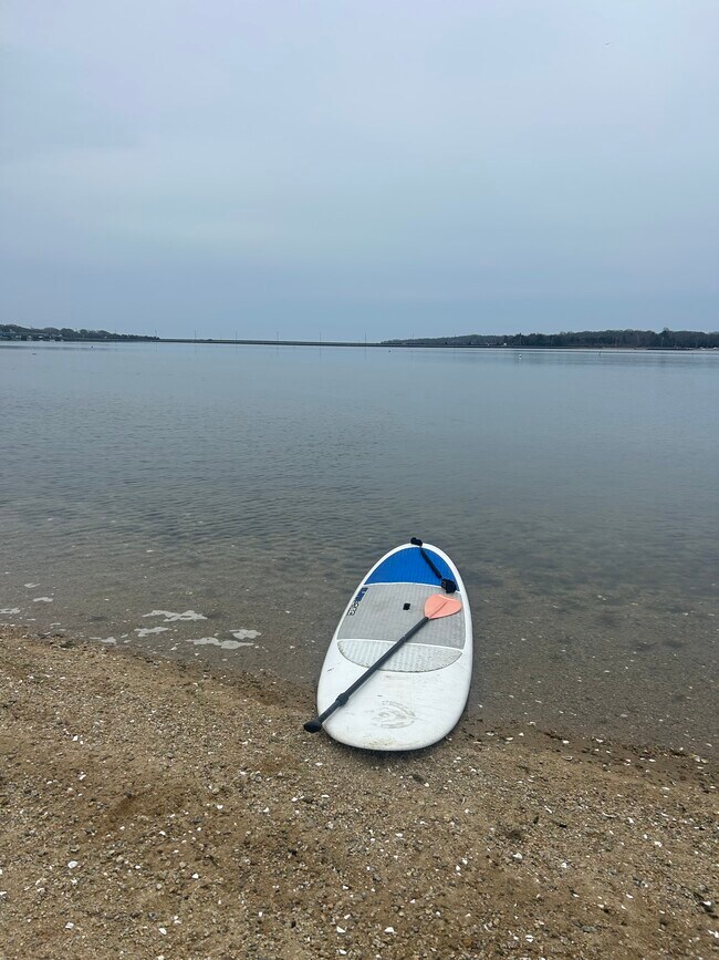 Your private beach - 12 Howland Ave