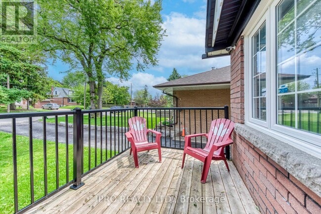 Building Photo - 74 Rosemount Dr