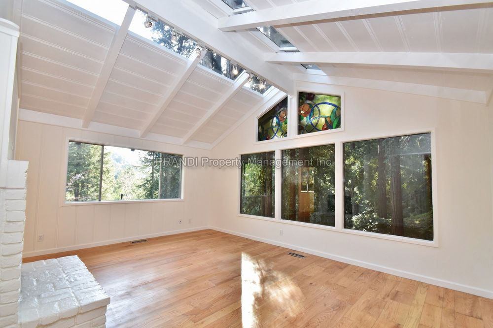 Foto principal - 95 Marguerite Ave
