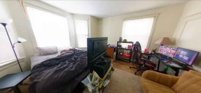Building Photo - 1 Block from Campus and Aggieville! + Wash...