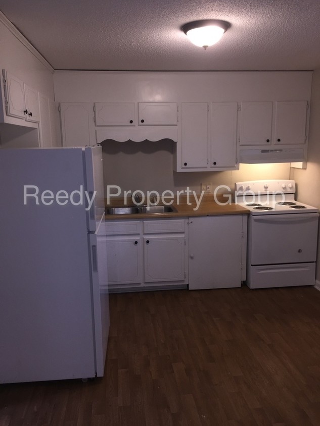 Foto principal - 100 E Terrace Dr