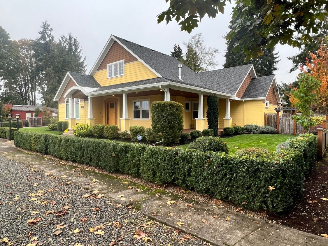 Primary Photo - Magnificent custom Craftsman Style home.