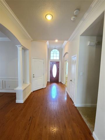 Foto del edificio - 9729 Stripling Dr