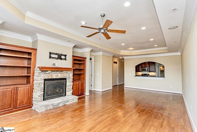 Building Photo - 308 Rocky Top Dr