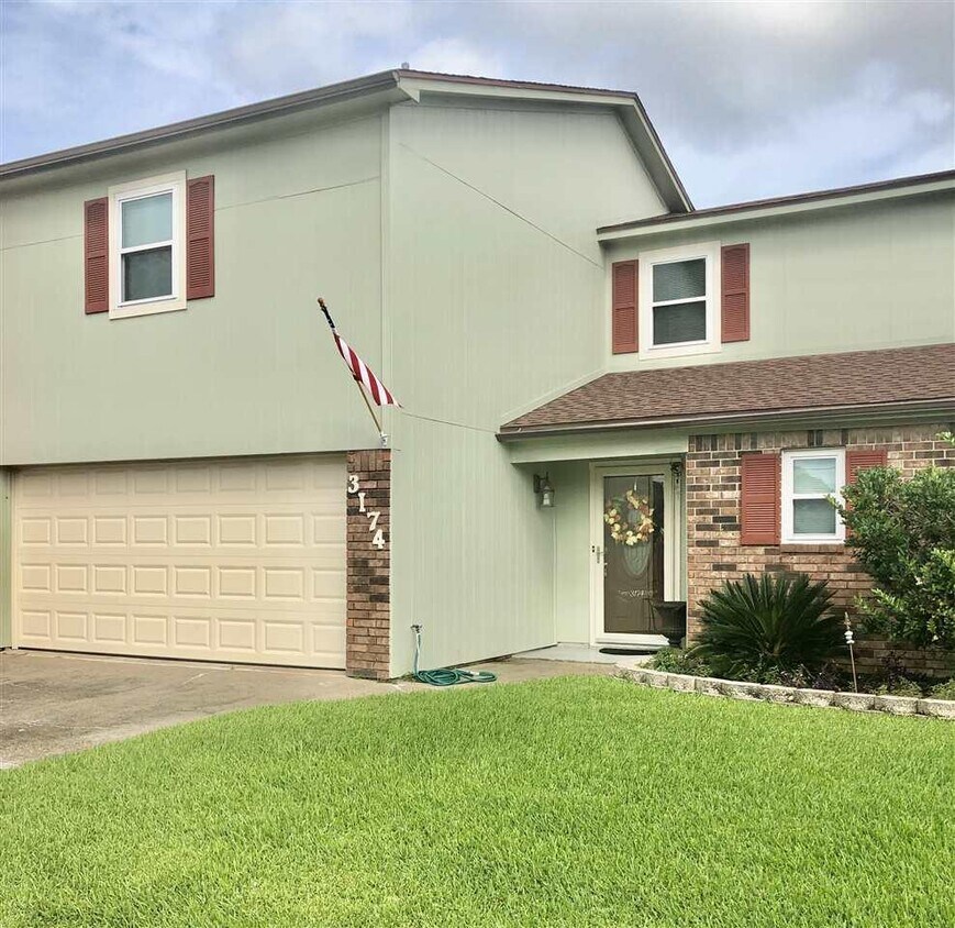 3174 Andes Dr Unit 2, Port Neches, TX 77651 Condo for Rent in Port
