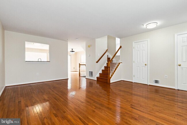 Building Photo - 4241 Jambeau Pl