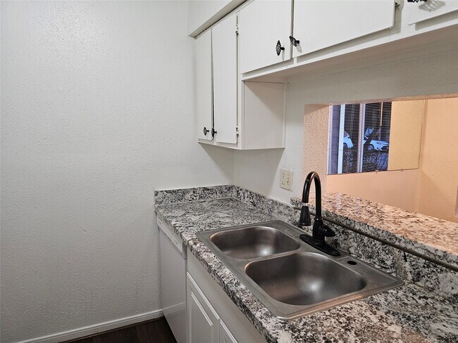 Foto del edificio - 12647 Ashford Meadow Dr