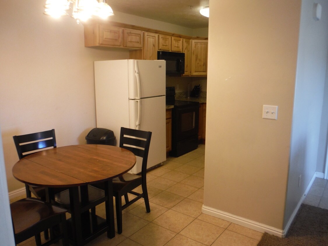 2280 Cumorah Way Unit 7, Green River, WY 82935 Condo for Rent in