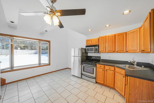 Building Photo - 77 Washington Ave