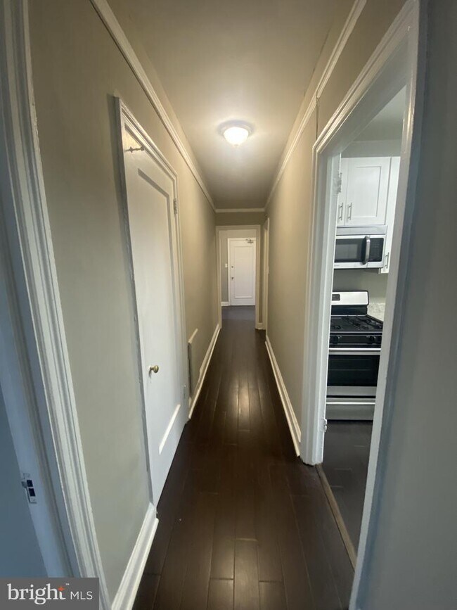 Foto del edificio - 2031 Locust St