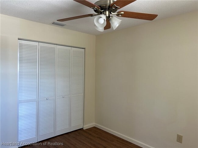 Foto del edificio - 133 Serenity Avenue