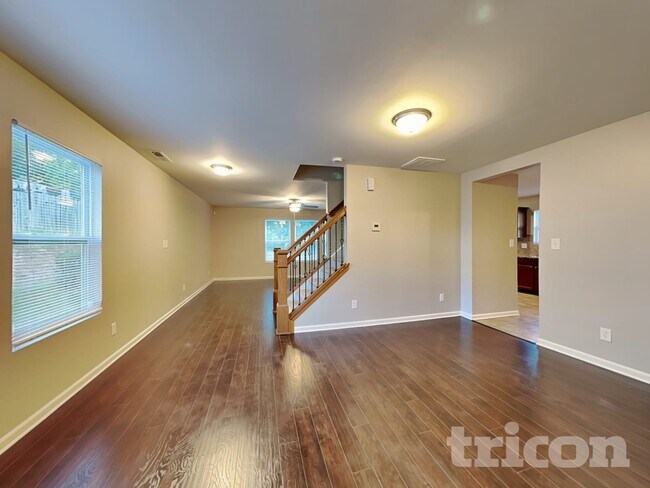 Foto del edificio - 7220 Cypress Ridge Dr