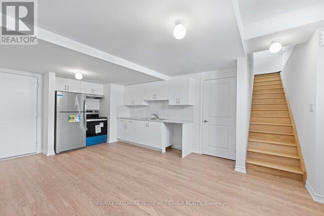 Building Photo - 100 Nottingham Rd