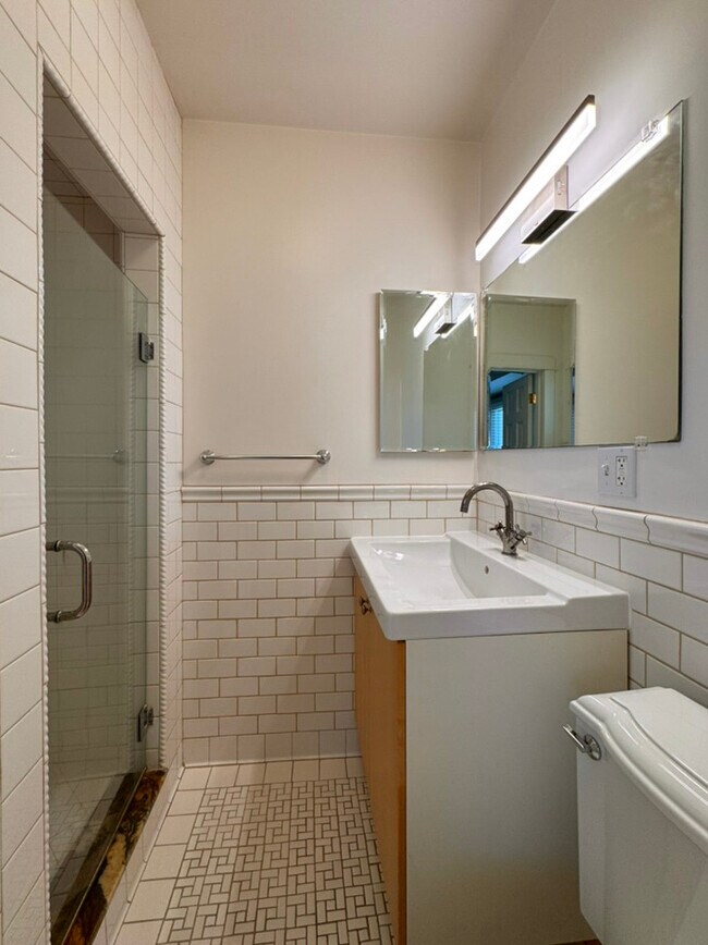 Foto del edificio - 815 Orange Grove Pl