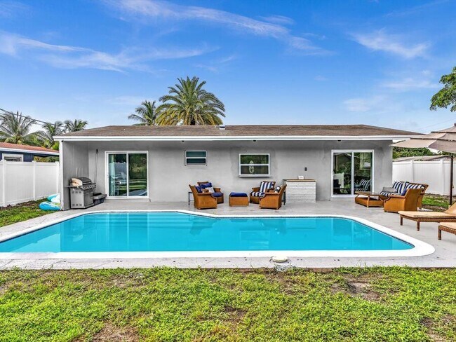 Foto del edificio - 231 NW 21 St