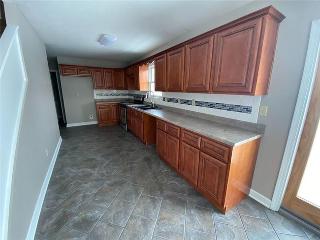 Foto del edificio - 507 Dr Brown St