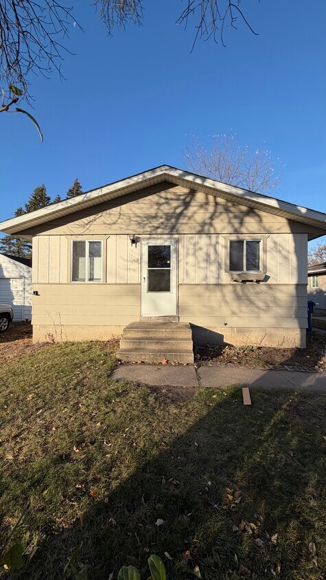 Foto principal - 1109 33rd Ave N
