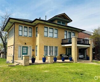 Building Photo - 803 Woodlawn Ave