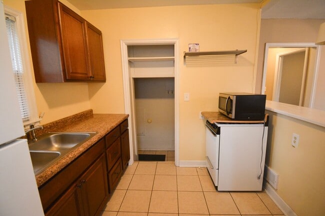 Foto del edificio - Homey House Near Goose Egg Park Available ...