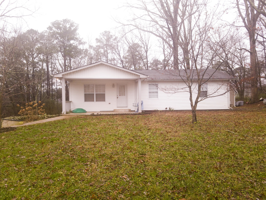 Primary Photo - 4017 McDonald Rd