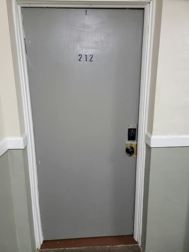 Foto del edificio - 13540 Superior Ave