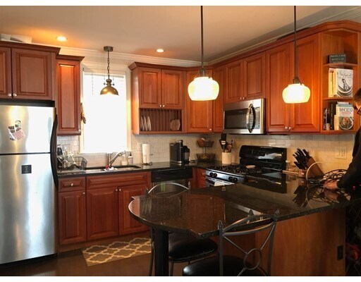 Building Photo - 181 K St