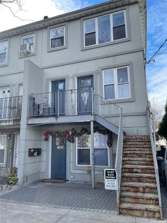Foto principal - 70-18-70-73 73rd St