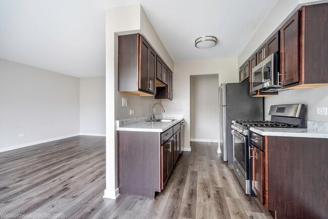 Foto del edificio - 1305 E Turtle Creek Cir