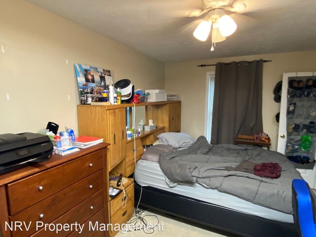 Building Photo - 3 br, 2 bath House - 710 McBryde Drive