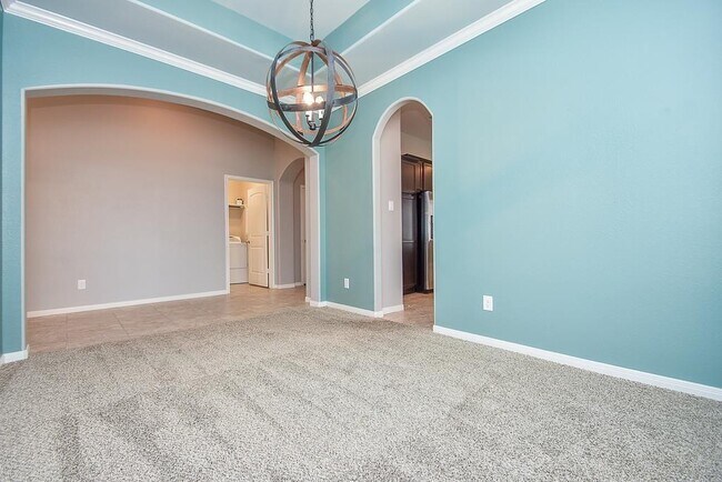 Building Photo - 8806 Alicia Dr