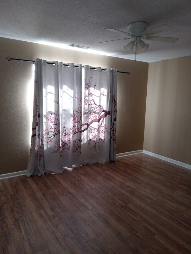 Foto del edificio - Pirate Cove Apartments 31-36