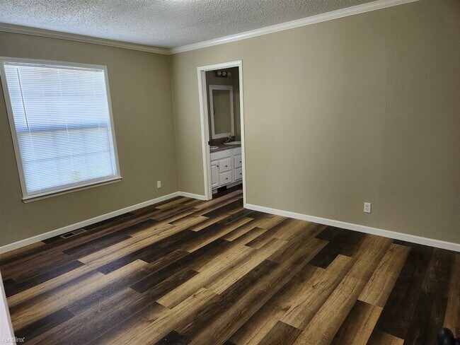 Foto del edificio - 3 br, 2 bath Mobile Home - 233 County Road...