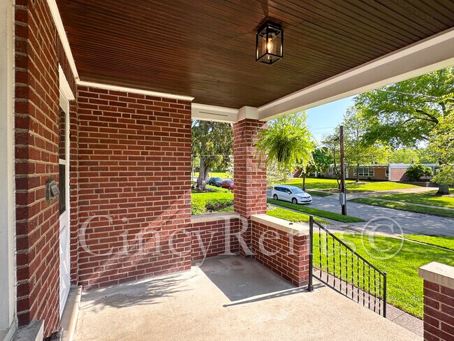 Foto del edificio - 4311 Homer Ave