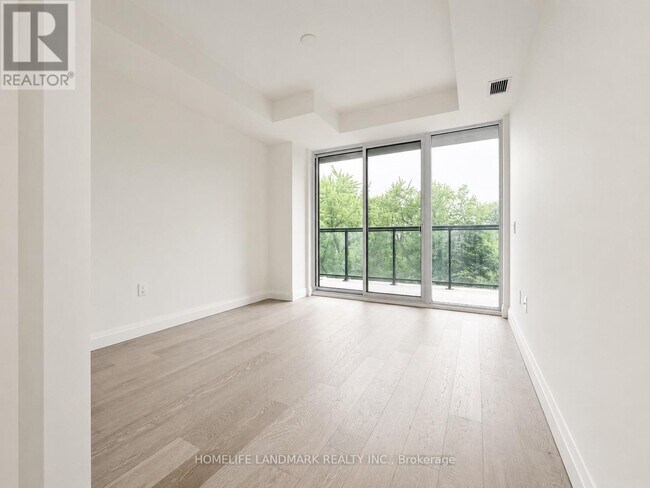 Building Photo - 285 Avenue Rd
