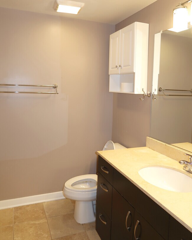 Building Photo - 475 K St NW