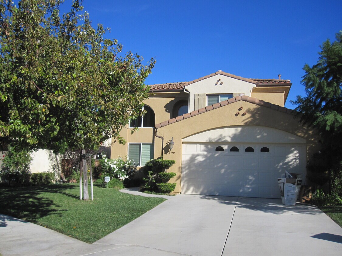 6310 Newcastle Ave, Encino, CA 91316 House for Rent in Encino, CA