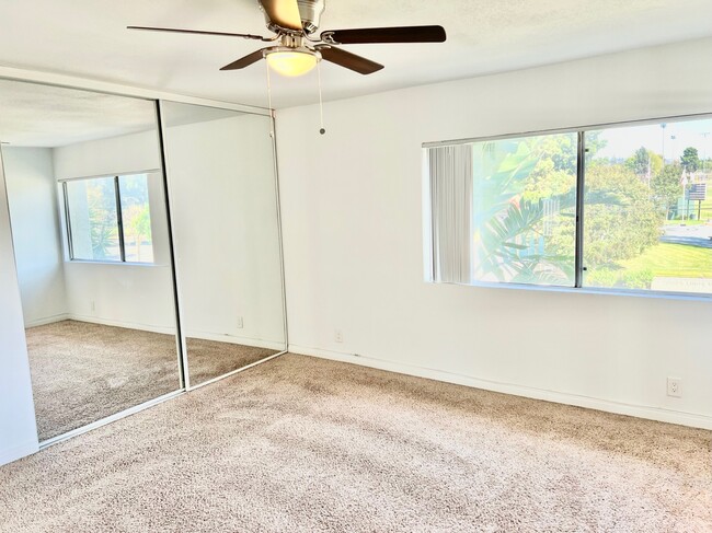 Building Photo - 17578 Orange Dr