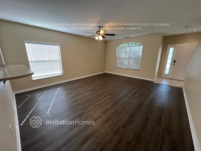 Foto del edificio - 7108 49th Pl E