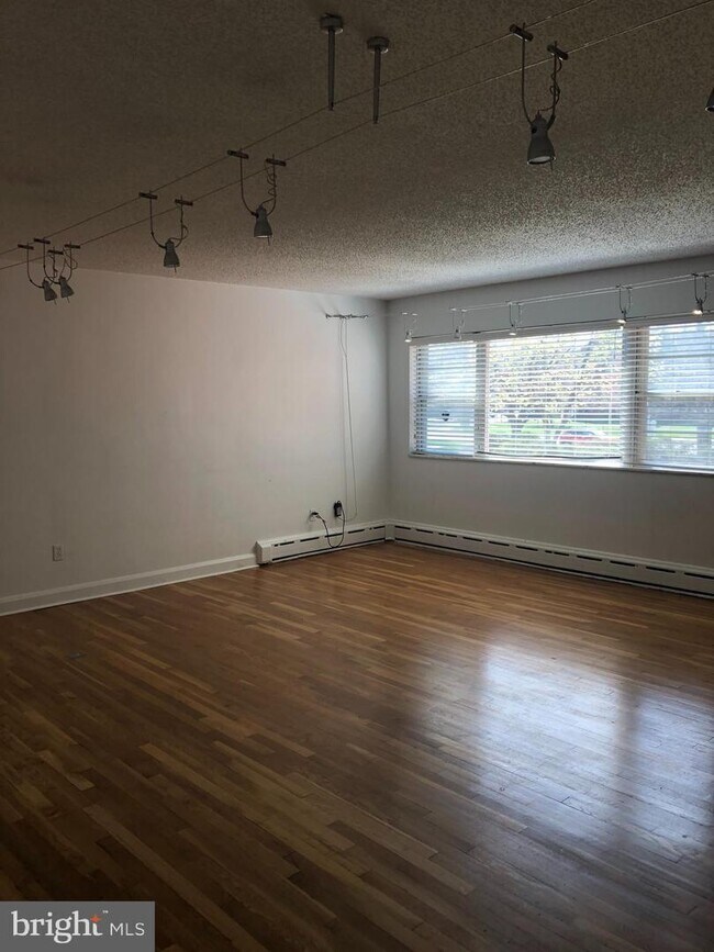 6605 Park Heights Ave Unit C1, Baltimore, MD 21215 Condo for Rent in