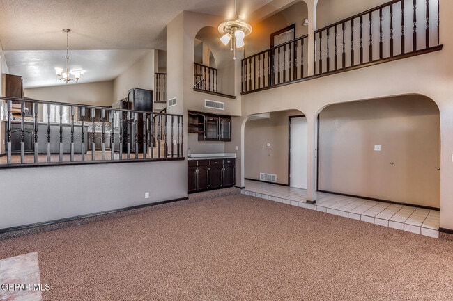 Building Photo - 4352 Loma De Brisas Dr