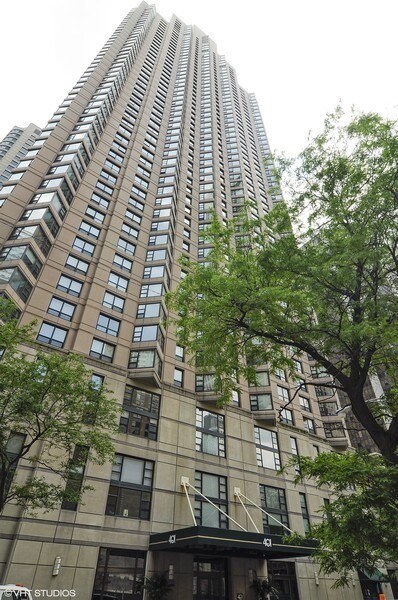 Foto principal - 401 E Ontario St