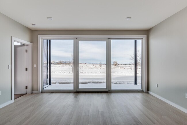 Foto del edificio - 476 Enterprise Blvd