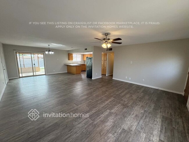 Foto del edificio - 7539 W Indianola Ave