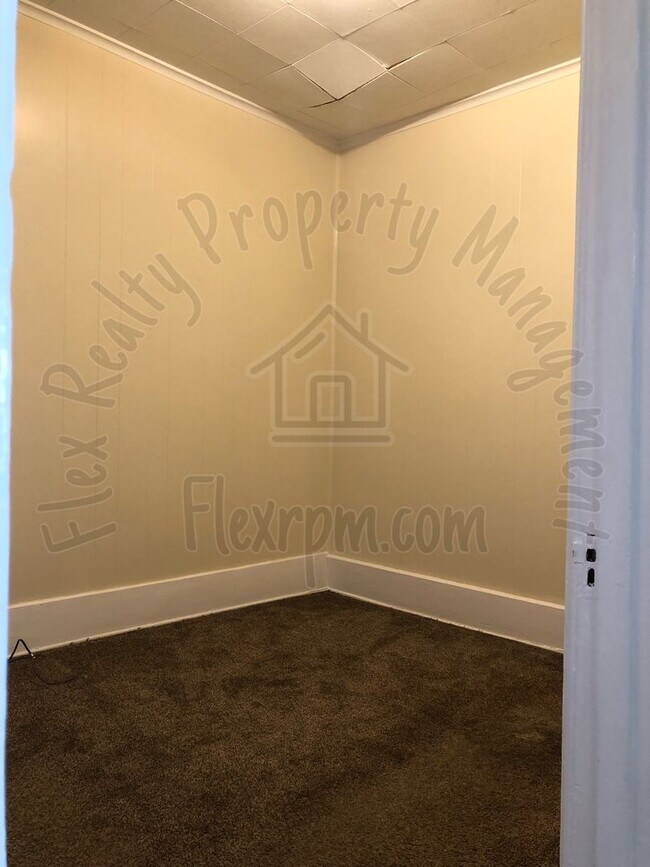 Foto del edificio - ***HALF OFF 1ST MONTH RENT***