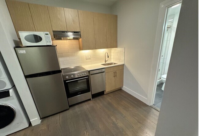 Foto del edificio - 270 Newbury St