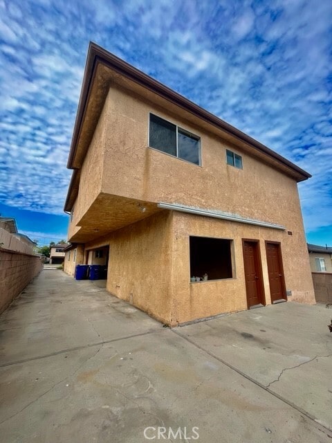 Building Photo - 1233 W 24th St